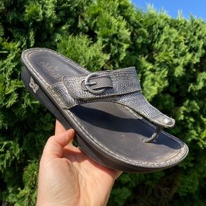 Alegria Carina Wedge Sandal Metallic Womens Size EU 39